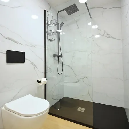 Galihost - Maravilloso En Lejlighed O Grove